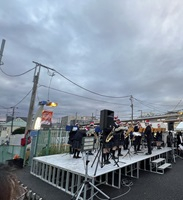 071214吹奏楽部　クリスマスマーケット02